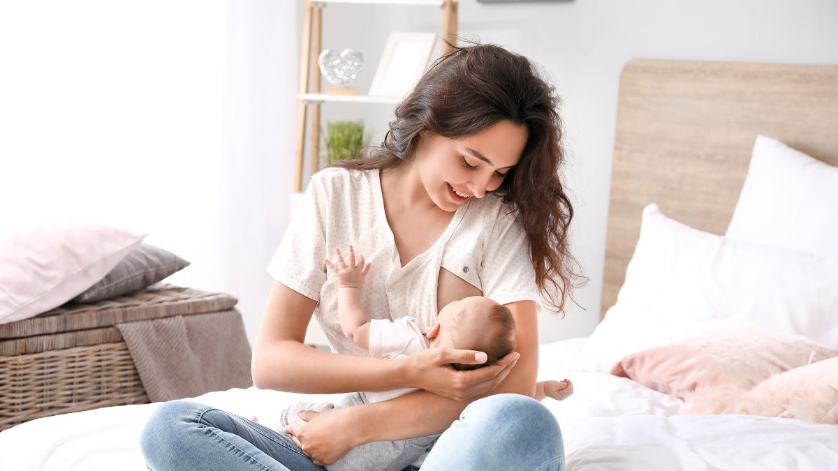 4-foods-that-breastfeeding-mothers-should-avoid-during-their-lactation-period
